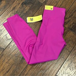 Vibrant Violet 7/8 Leggings NWT